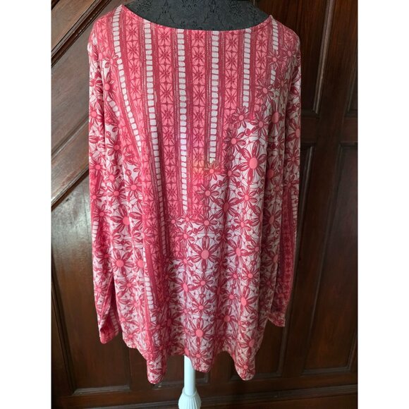 Bob Mackie Wearable Art Floral Pattern Red & Pink Long Sleeve Top Size 1X - Picture 1 of 8